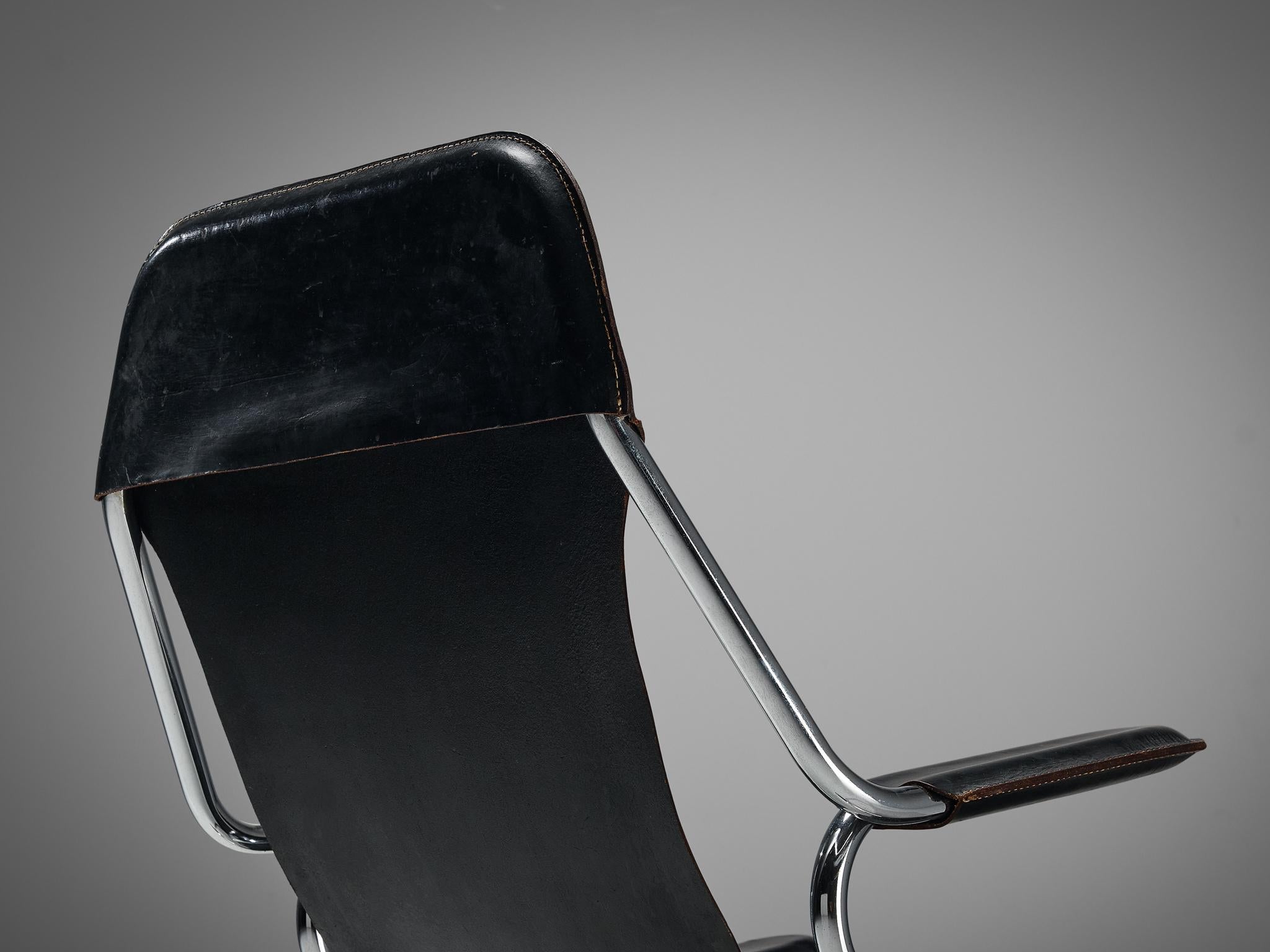 Tubular Lounge Chair in Black Leather