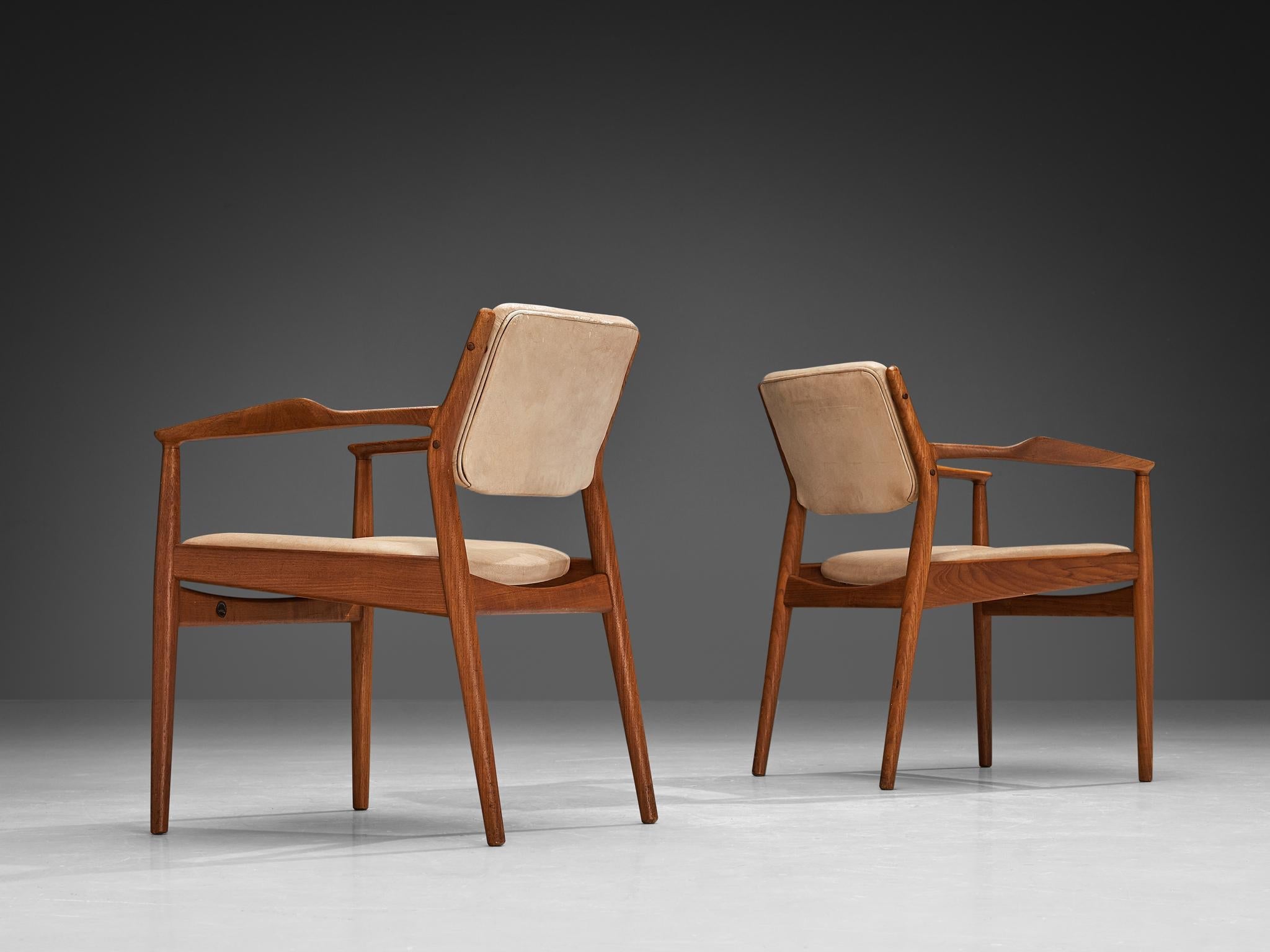 Arne Vodder for Sibast Pair of Armchairs in Teak and Beige Upholstery