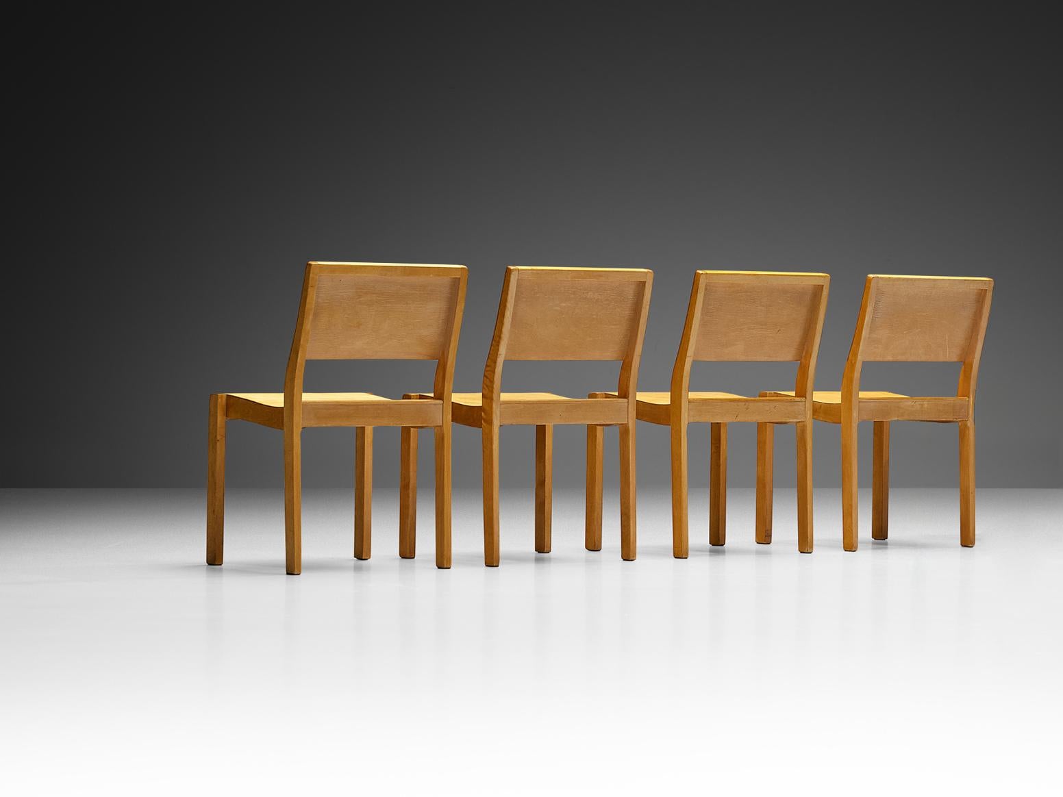 Alvar Aalto for Artek Stackable '11' Chairs in Birch Plywood