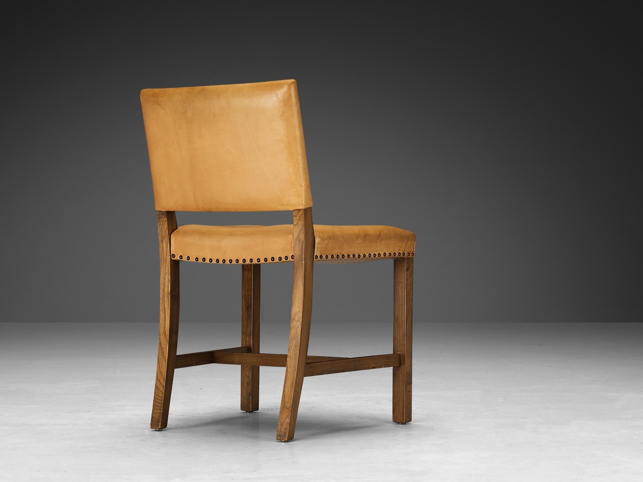 Danish Set of Eight Dining Chairs in Leather and Elm