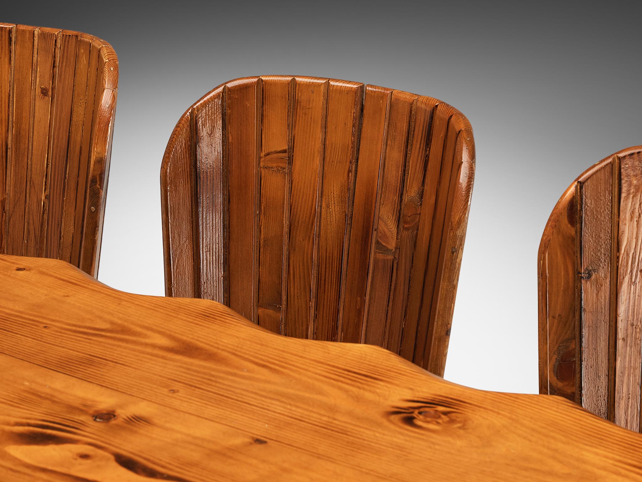 Italian Naturalistic Set of Dining Table and Six Chairs in Pine